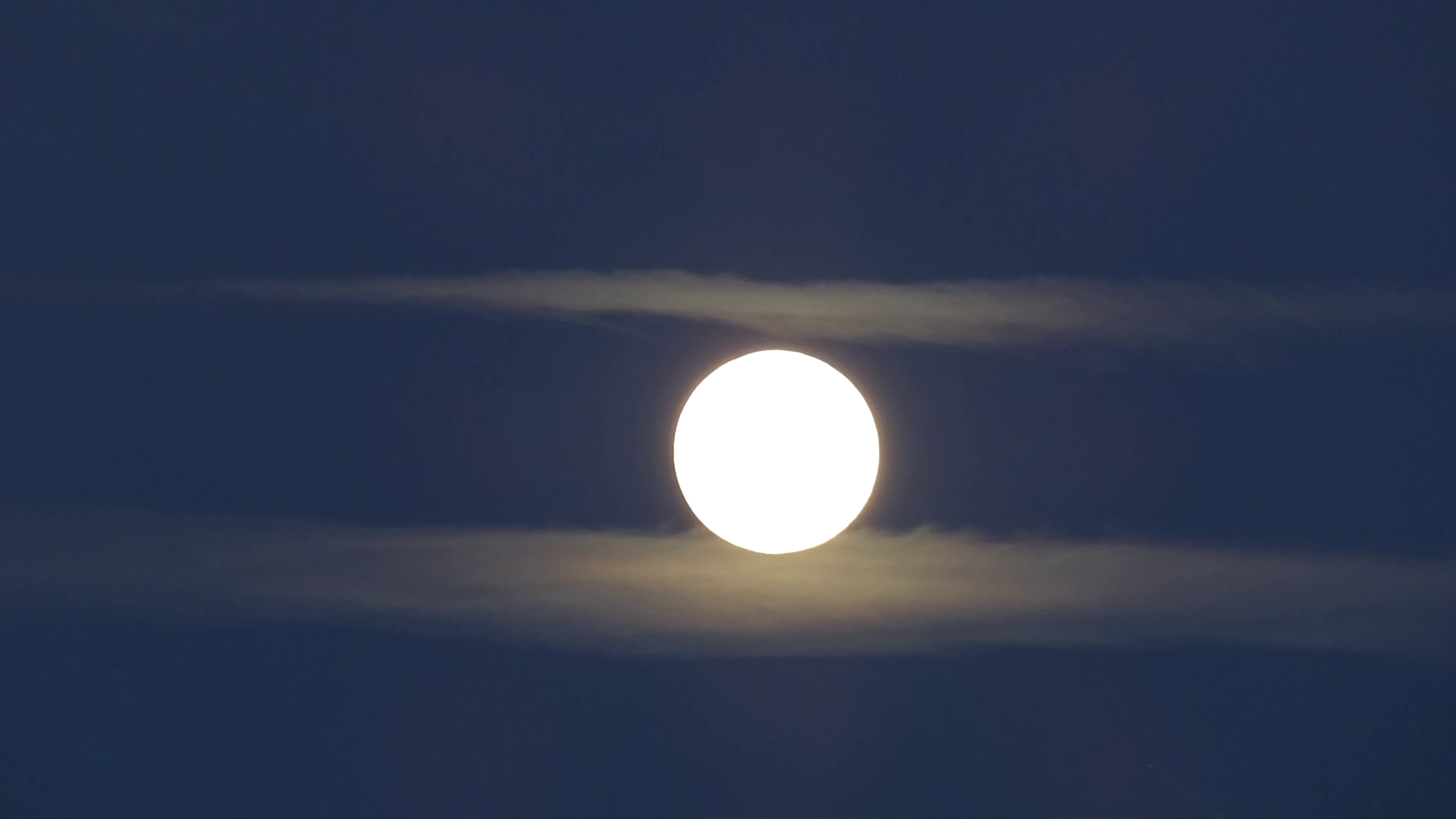 Lune égale